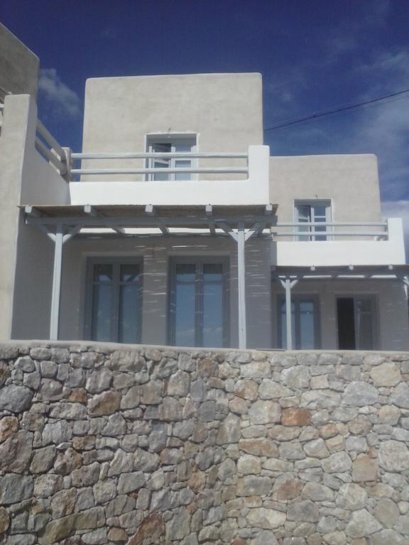 Makares Aparthotel Donoussa Bilik gambar